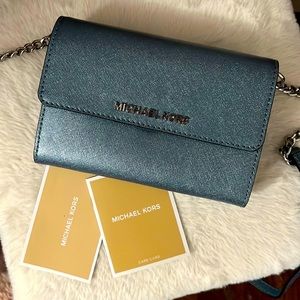 Micheal Kors crossbody mini bag